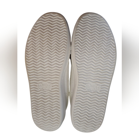 Hey Dude Sunapee Slip-On Shoes Women's Size 10 - Picture 8 of 8